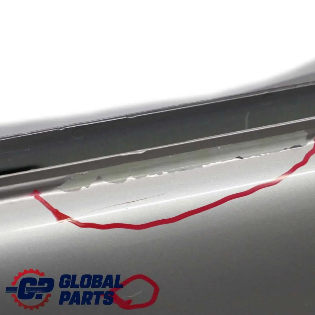 Puerta Delantera Derecha Plata Claro Lunar Metalizado - 706 para Mercedes W168 con número de pieza A1687202005 Mercedes W168 Puerta Delantera Derecha Plata Claro Lunar Metalizado - 706 - SKU A1687202005-MOON - Número de pieza A1687202005