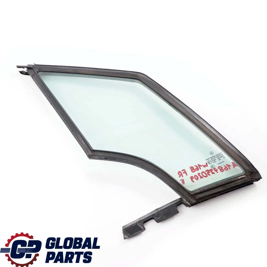 Latte Triangulaire Vitre Avant Droit AS2 pour Mercedes W168 Porte à propos du numéro de pièce A1687250209 Mercedes W168 Porte Latte Triangulaire Vitre Avant Droit AS2 - SKU A1687250209 - Numéro de pièce A1687250209