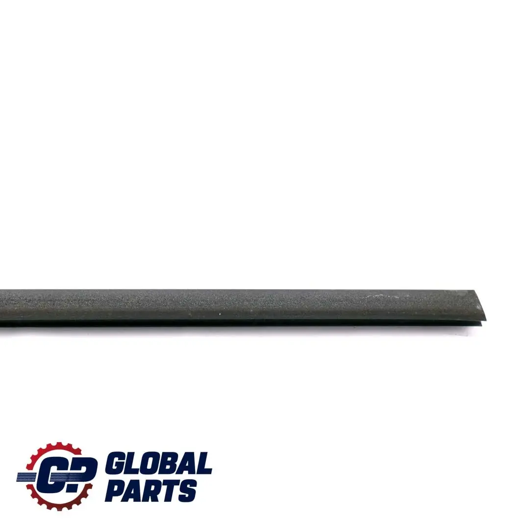 Benz a Class W168 Abdichtschiene Portiera Anteriore SX Dx per Mercedes con numero di parte A1687250365 Mercedes Benz a Class W168 Abdichtschiene Portiera Anteriore SX Dx - SKU A1687250365 - Numero di parte A1687250365