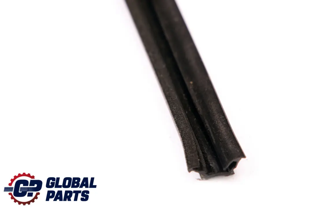 Mercedes-Benz A-Class W168 Front Left Door N/S Window Seal Gasket to with Part number A1687250725 Mercedes-Benz A-Class W168 Front Left Door N/S Window Seal Gasket - SKU A1687250725 - Part number A1687250725