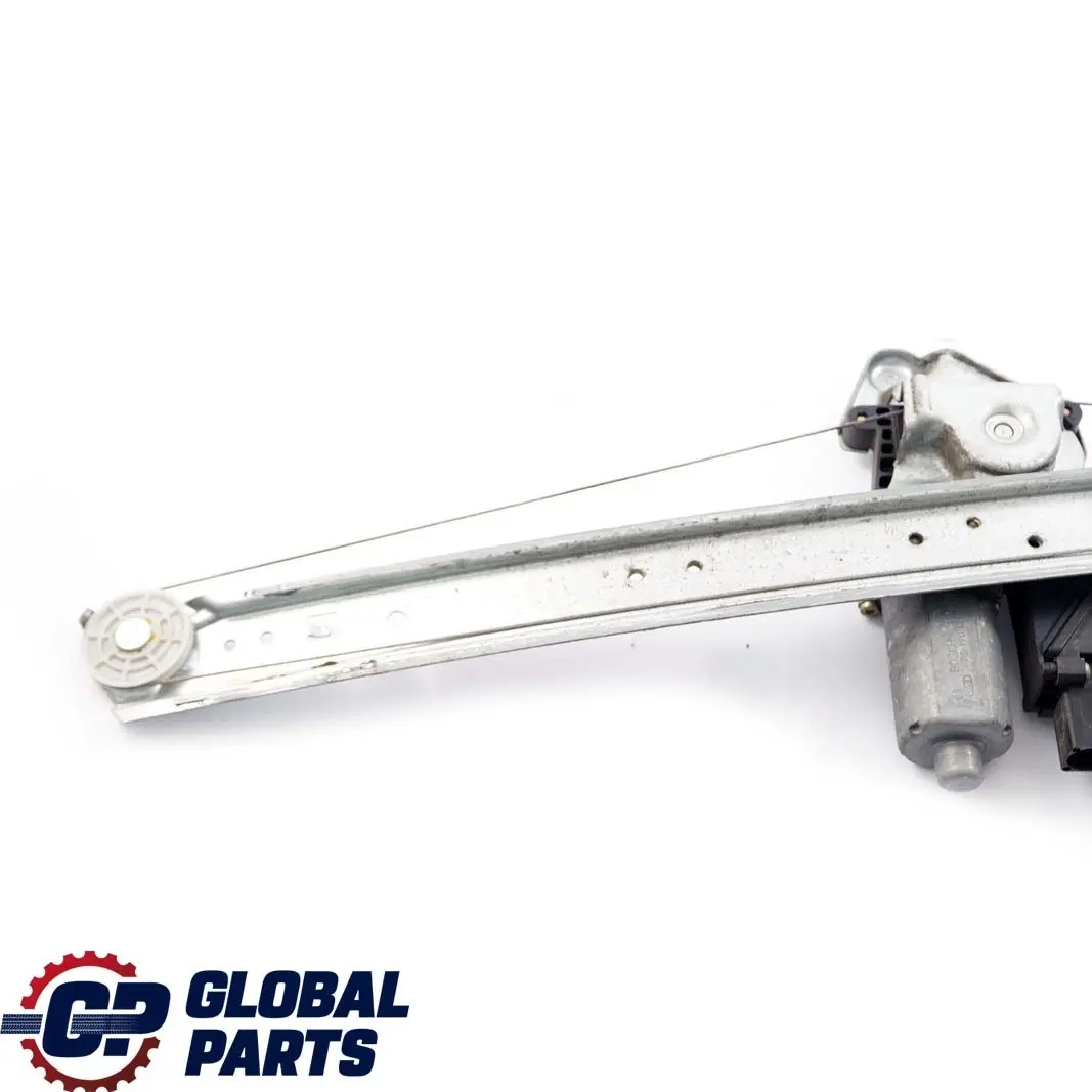 Puerta Trasera Derecha Motor Elevador Regulador De Ventana para Mercedes W168 con número de pieza A1687301446 Mercedes W168 Puerta Trasera Derecha Motor Elevador Regulador De Ventana - SKU A1687301446-1 - Número de pieza A1687301446