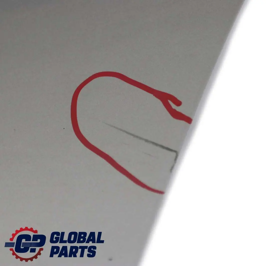 Puerta Trasera Izquierda Plata Claro Lunar Metalizado - 706 para Mercedes W168 con número de pieza A1687302305 Mercedes W168 Puerta Trasera Izquierda Plata Claro Lunar Metalizado - 706 - SKU A1687302305-MOON - Número de pieza A1687302305