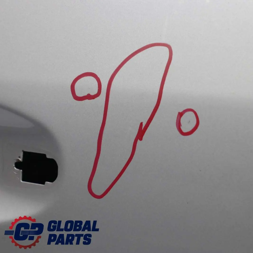 Benz a Class W168 Portiera Posteriore Destra Argento Luna Metallic - per Mercedes con numero di parte A1687302405 Mercedes Benz a Class W168 Portiera Posteriore Destra Argento Luna Metallic - - SKU A1687302405-MOON - Numero di parte A1687302405