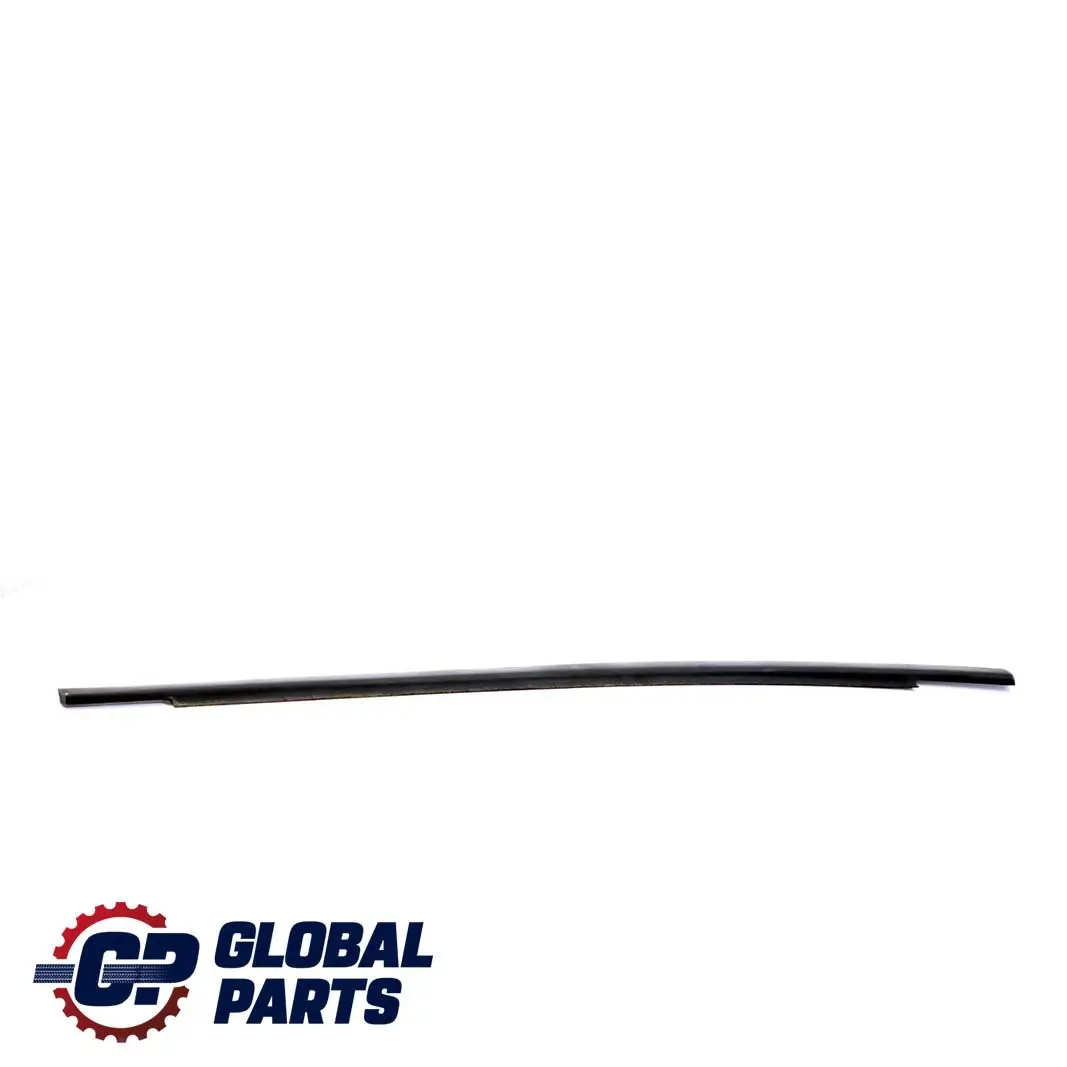  Mercedes-Benz A W168 Rear Right Door Window Seal Rail Outside - SKU A1687350265 - Número de pieza A1687350265