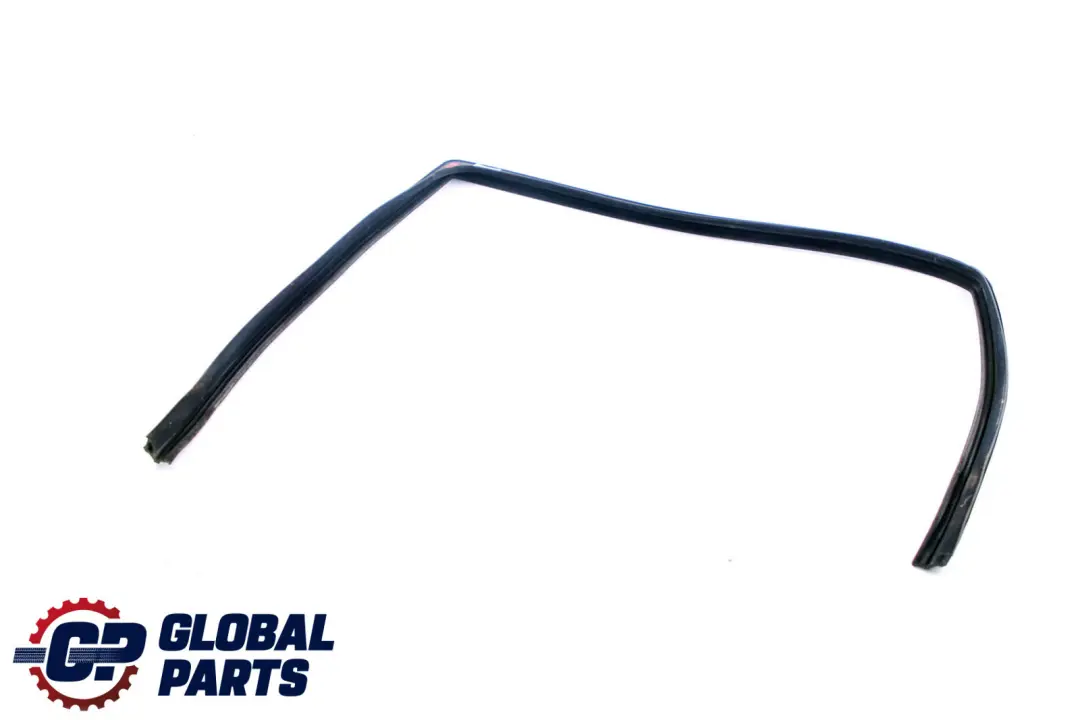  Mercedes-Benz W168 Porte Arriere Droite Guidage de Fenetre - SKU A1687350625 - Numéro de pièce A1687350625