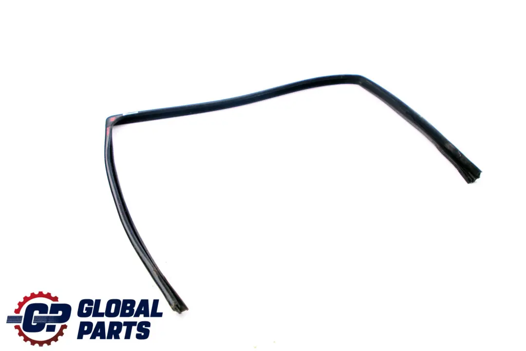  Mercedes-Benz W168 Porte Arriere Droite Guidage de Fenetre - SKU A1687350625 - Numéro de pièce A1687350625