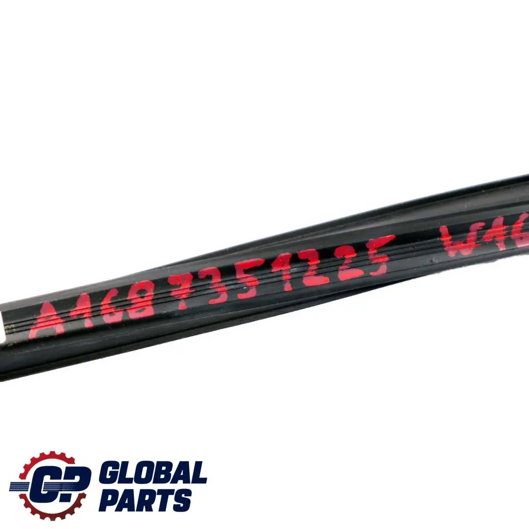 Benz a Class W168 Portiera Posteriore Dx Binario Finestra per Mercedes con numero di parte A1687351225 Mercedes Benz a Class W168 Portiera Posteriore Dx Binario Finestra - SKU A1687351225 - Numero di parte A1687351225