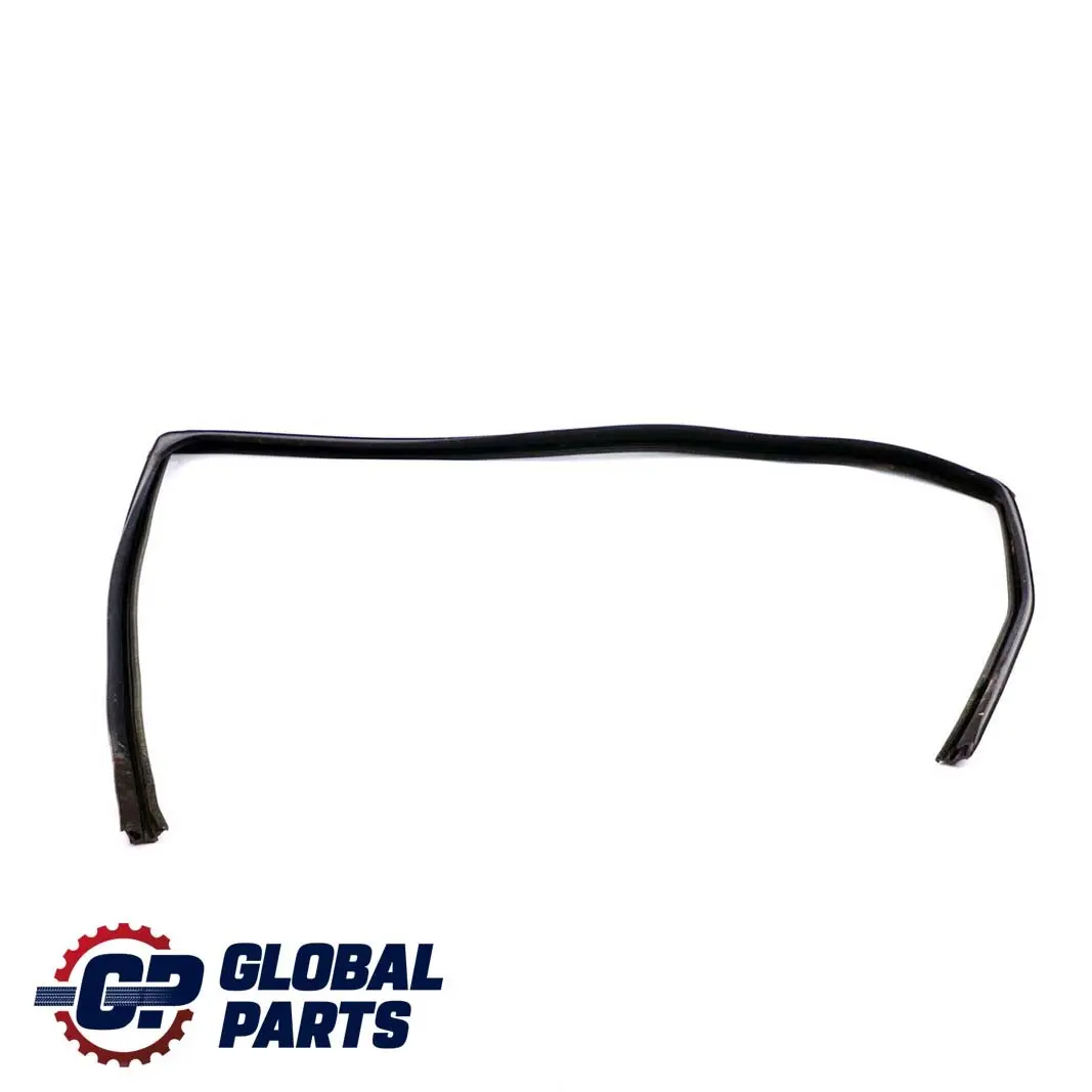 Right Door O/S Window Guide Seal Gasket to Mercedes A-Class W168 Rear with Part number A1687351425 Mercedes A-Class W168 Rear Right Door O/S Window Guide Seal Gasket - SKU A1687351425 - Part number A1687351425