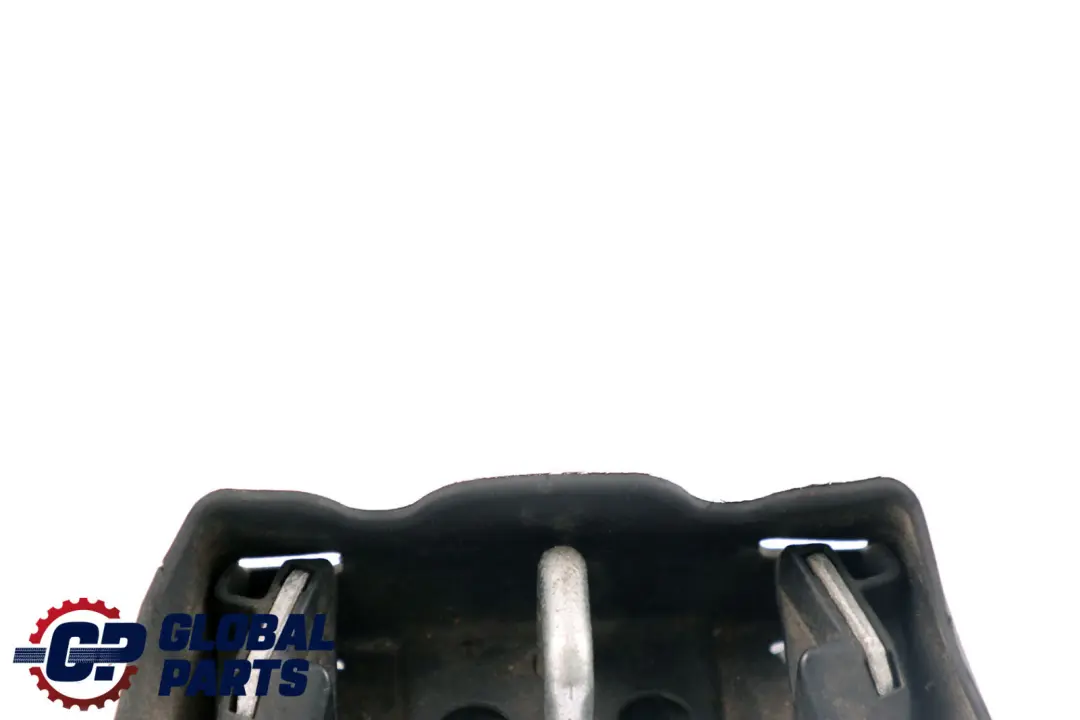 Mercedes-Benz A-Class W168 U-Shaped Striker Rear Panel Door Lock to with Part number A1683930117 Mercedes-Benz A-Class W168 U-Shaped Striker Rear Panel Door Lock - SKU A1687400132 - Part number A1683930117