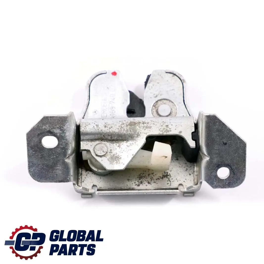 Zamek Klapy Bagażnika Tył do MERCEDES W168 o numerze A1687400236 MERCEDES W168 Zamek Klapy Bagażnika Tył - SKU A1687400236 - Numer Części A1687400236