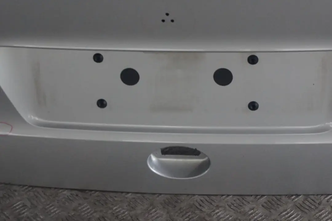 Boot Trunk Lid Tailgate Polar Silver Metallic - 761U to Mercedes A-Class W168 with Part number A1687405205 Mercedes A-Class W168 Boot Trunk Lid Tailgate Polar Silver Metallic - 761U - SKU A1687405205-PS - Part number A1687405205