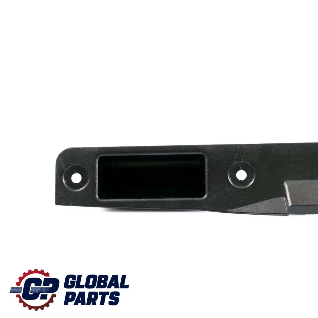  Mercedes-Benz Clase A W168 Embellecedor Tapa Maletero Porton Trasero - SKU A1687430493 - Número de pieza A1687430493