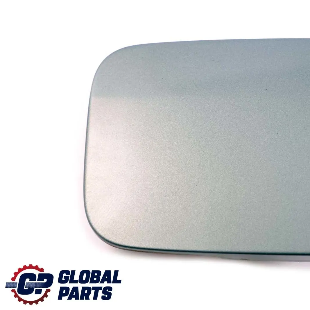 Benz a Class W168 Sportellino Serbatoio Grigio Cumulo Metallizzato - per Mercedes con numero di parte A1687500106 Mercedes Benz a Class W168 Sportellino Serbatoio Grigio Cumulo Metallizzato - - SKU A1687500106-CUG - Numero di parte A1687500106