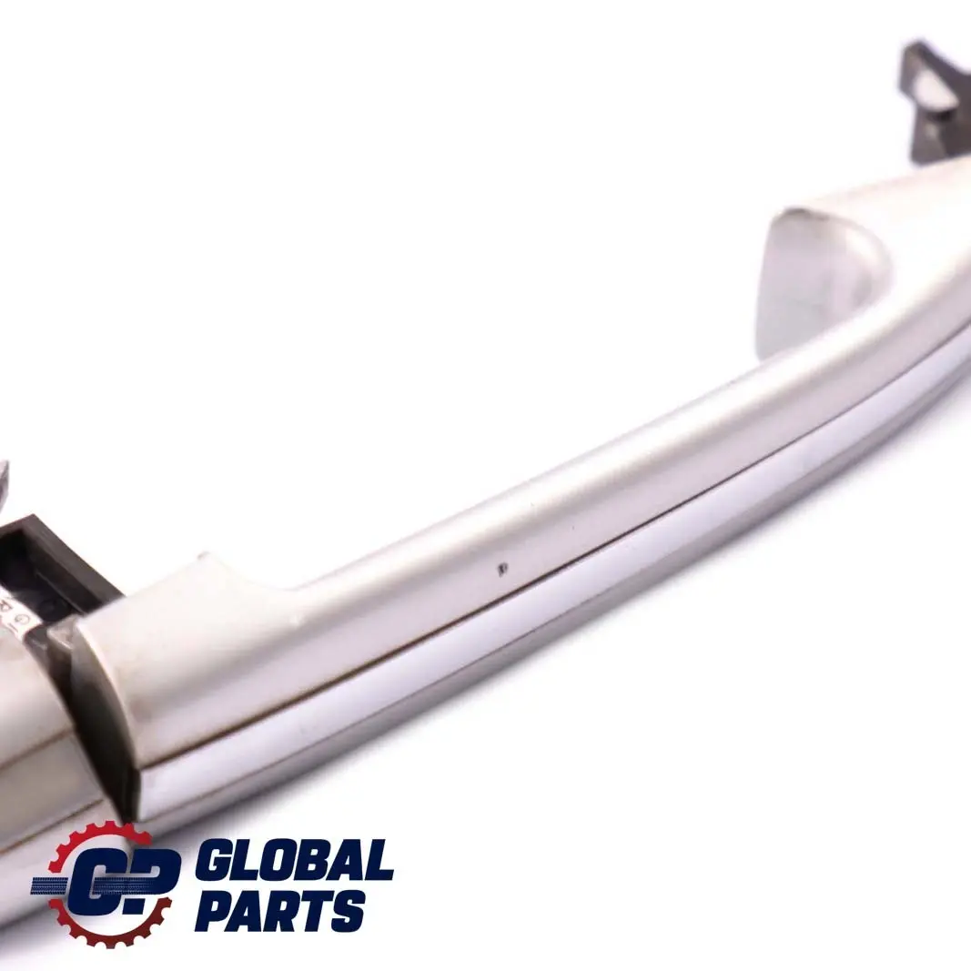 Mercedes-Benz W168 Maniglia Della Portiera Posteriore SX Dx Polar Argento 761 per con numero di parte A1687600270 Mercedes-Benz W168 Maniglia Della Portiera Posteriore SX Dx Polar Argento 761 - SKU A1687600270-PS - Numero di parte A1687600270