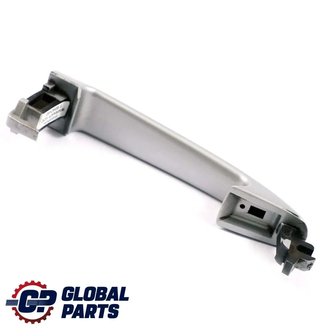 Maniglia Posteriore Sinistra Destra Porta Polar Silver Metallic per Mercedes W168 con numero di parte A1687600270 Mercedes W168 Maniglia Posteriore Sinistra Destra Porta Polar Silver Metallic - SKU A1687600270-PS1 - Numero di parte A1687600270