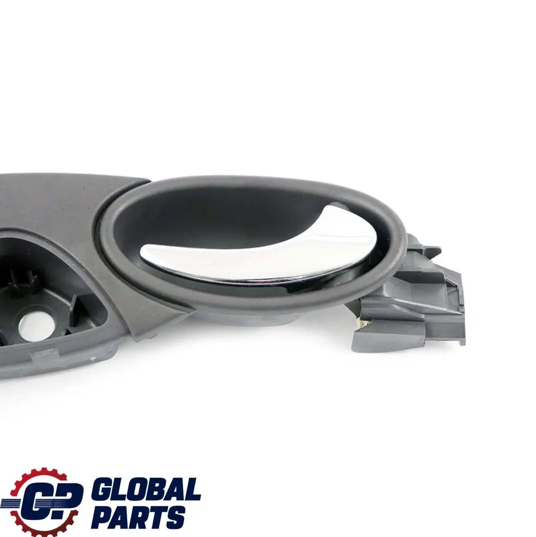 Interior Tirador Puerta Trasera Derecha Gris para Mercedes W168 con número de pieza A1687600661 Mercedes W168 Interior Tirador Puerta Trasera Derecha Gris - SKU A1687600661 - Número de pieza A1687600661