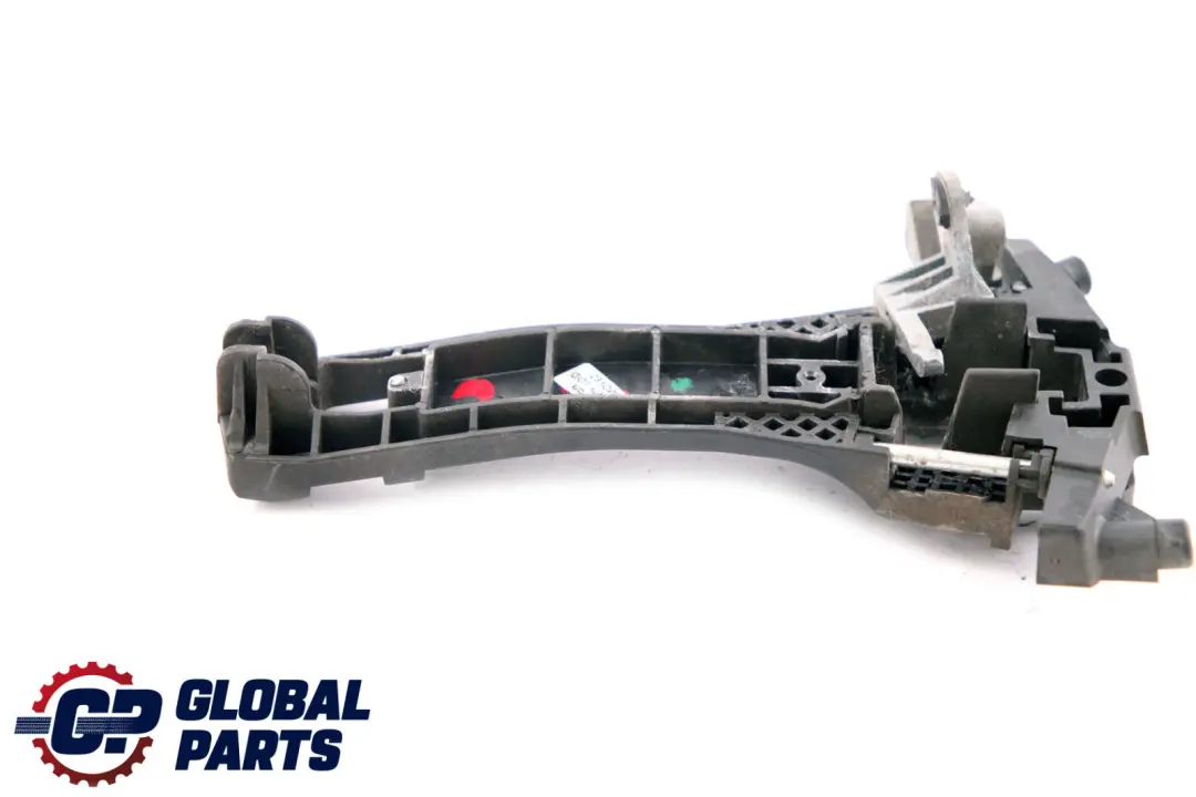 MERCEDES W168 Klamka Wspornik Lewy Przód - SKU A1687601334 - Numer Części A1687601334