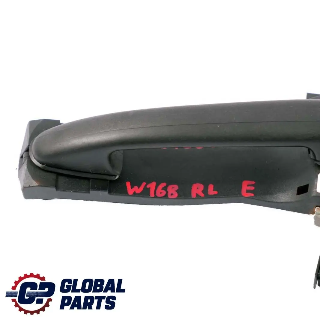 Puerta Trasera Izquierda Tirador Negro Imprimado para Mercedes W168 con número de pieza A1687660001 Mercedes W168 Puerta Trasera Izquierda Tirador Negro Imprimado - SKU A1687660001 - Número de pieza A1687660001
