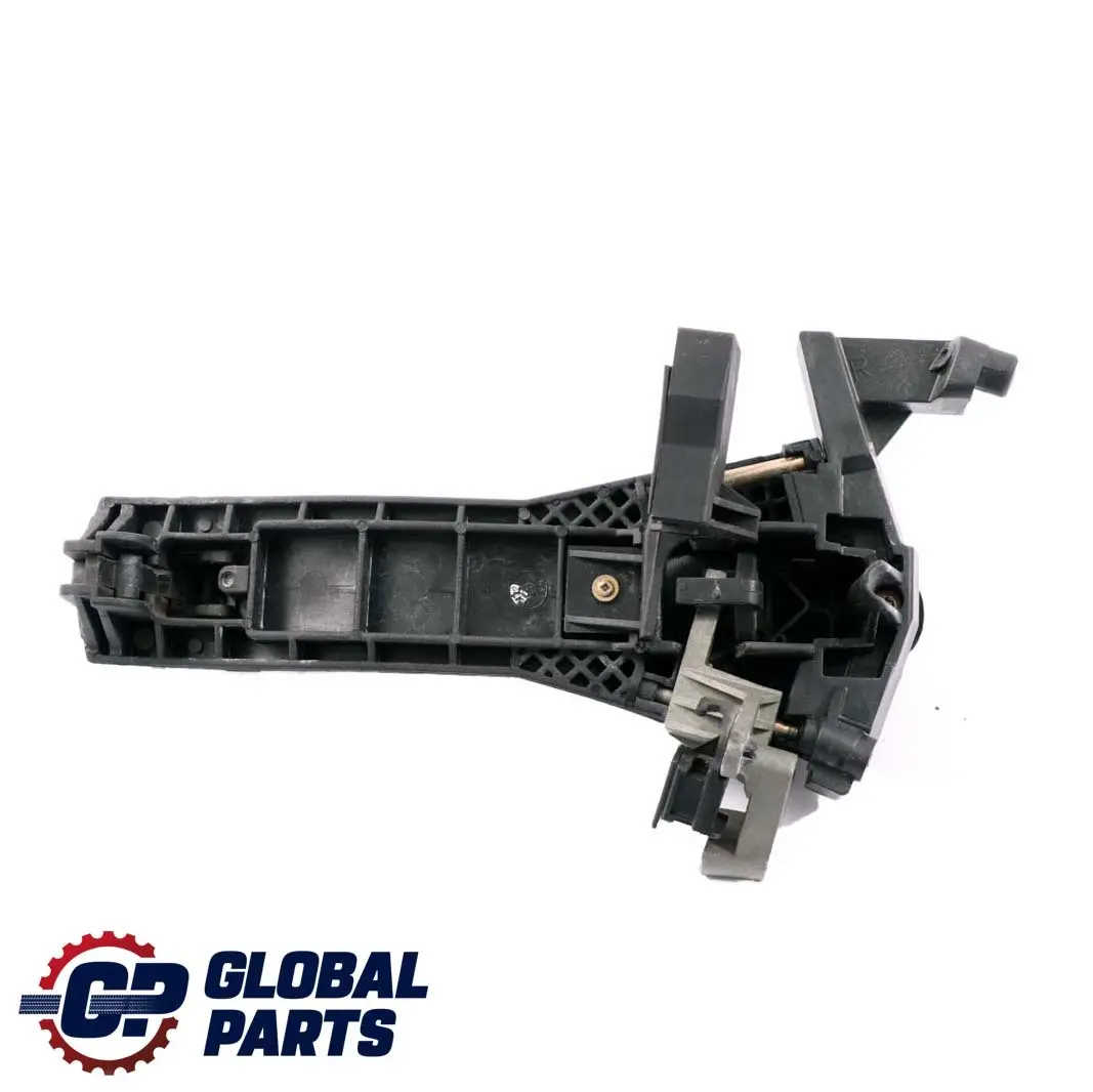 Puerta Trasera Derecha Tirador Negro Imprimado para Mercedes W168 con número de pieza A1687660001 Mercedes W168 Puerta Trasera Derecha Tirador Negro Imprimado - SKU A1687660001-1 - Número de pieza A1687660001