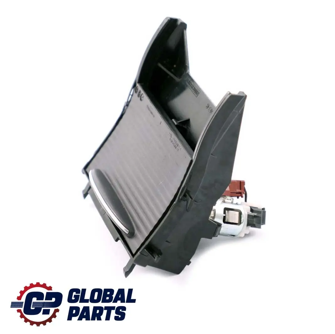 Consola Central Cenicero Delantero Cenicero para Mercedes W168 con número de pieza A1688130002 Mercedes W168 Consola Central Cenicero Delantero Cenicero - SKU A1688130002 - Número de pieza A1688130002