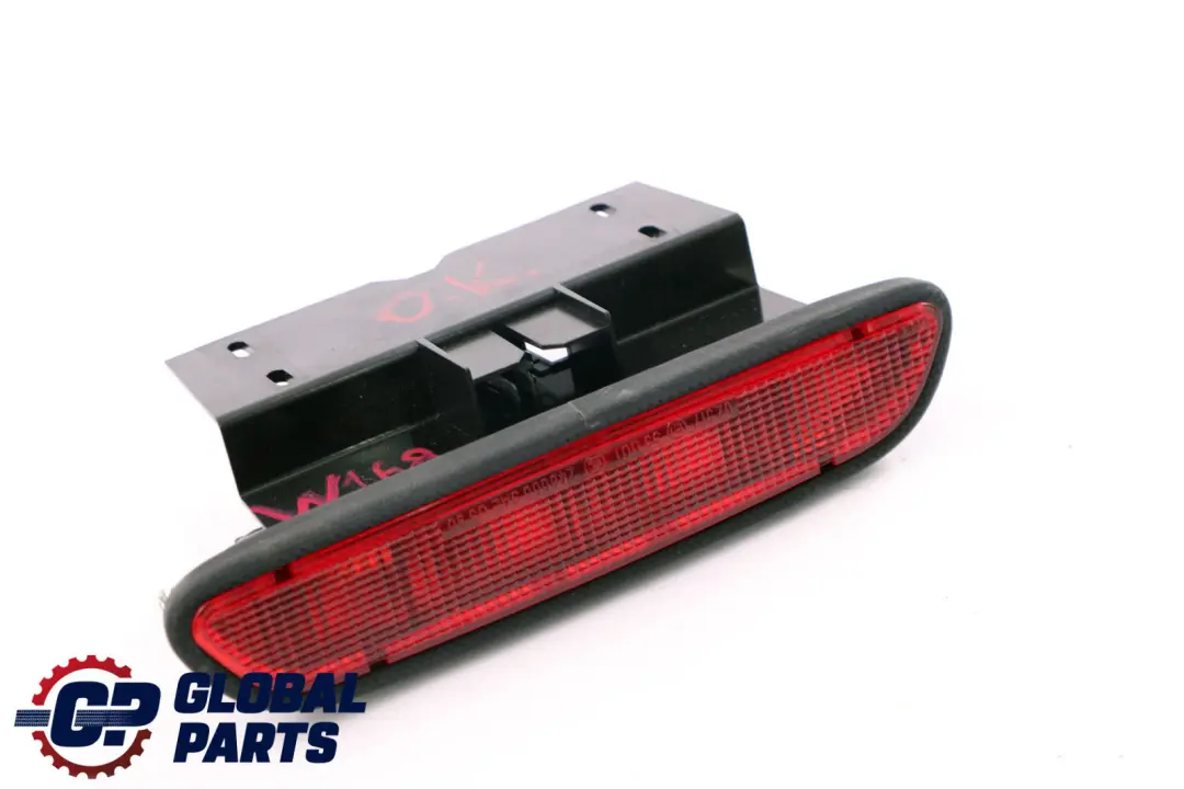 Światło Stop Stopu do MERCEDES W168 o numerze A1688200056 MERCEDES W168 Światło Stop Stopu - SKU A1688200056 - Numer Części A1688200056