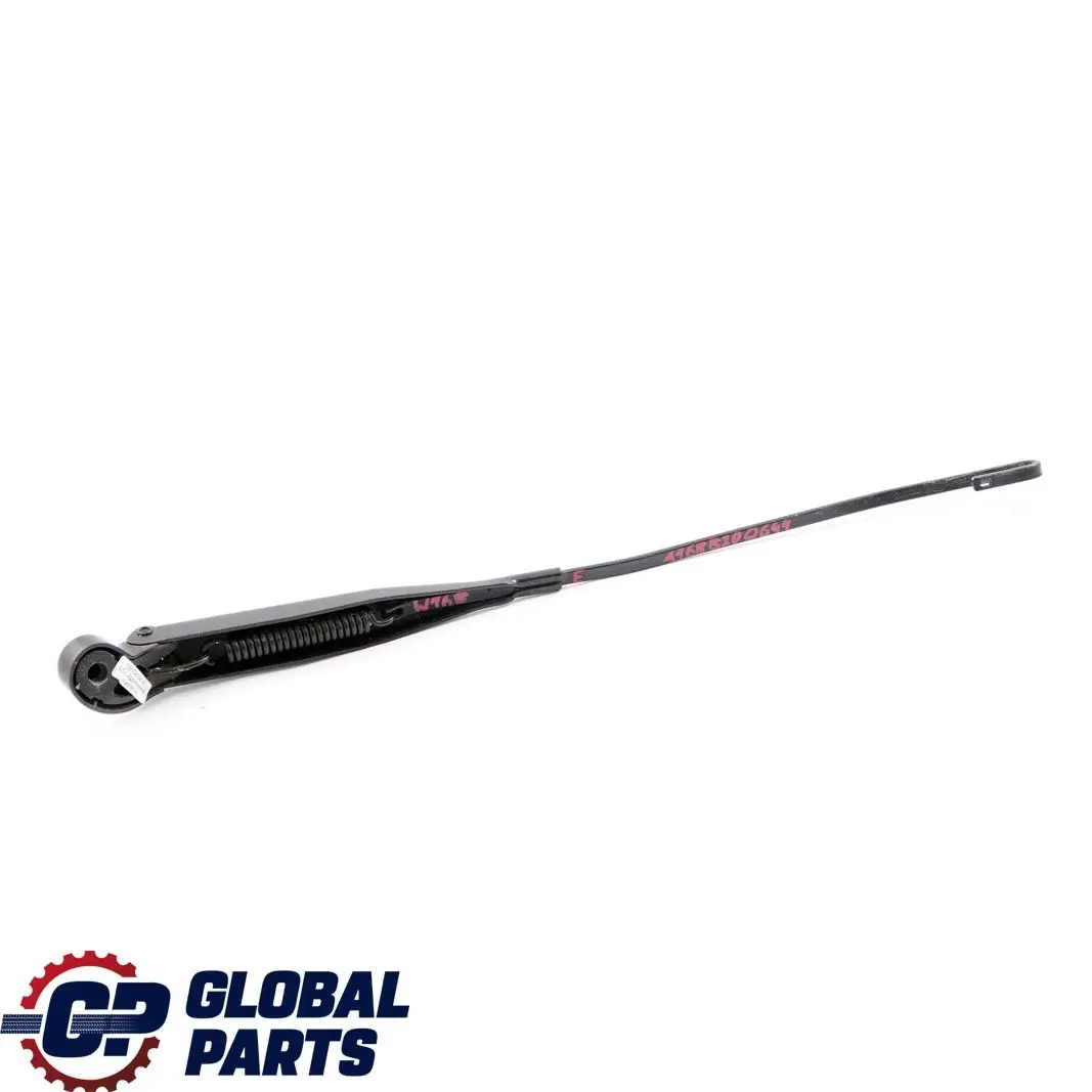 Mercedes-Benz W168 Bras Essuie-Glace Droite pour à propos du numéro de pièce A1688200644 Mercedes-Benz W168 Bras Essuie-Glace Droite - SKU A1688200644 - Numéro de pièce A1688200644
