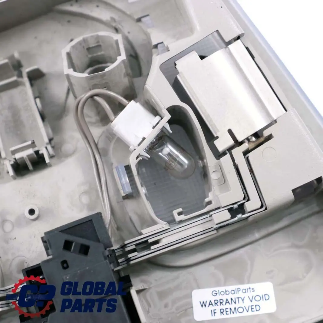  Mercedes-Benz Clase A W168 Luz De Techo Interior Faro Techo Gris - SKU A1688200701 - Número de pieza A1688200701