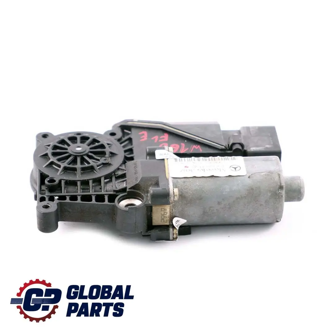 Mercedes-Benz W168 Moteur de lève-vitre de porte avant gauche pour à propos du numéro de pièce A1688201142 Mercedes-Benz W168 Moteur de lève-vitre de porte avant gauche - SKU A1688201142 - Numéro de pièce A1688201142