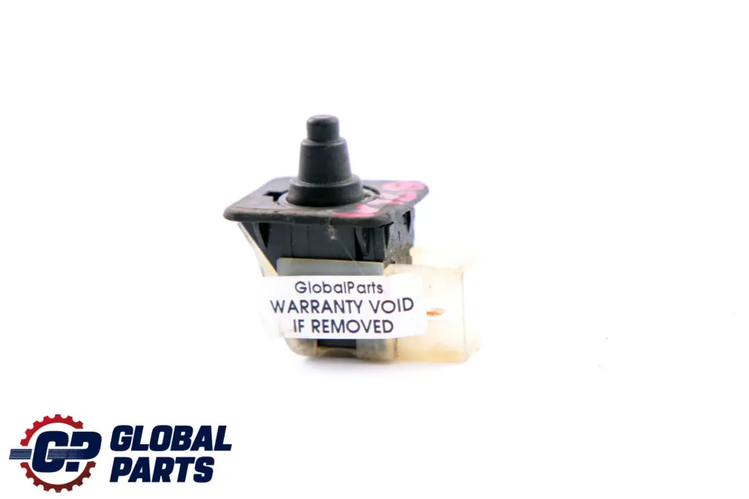 Contatto Porta Schalter per Mercedes W168 W203 W210 con numero di parte A1688201910 Mercedes W168 W203 W210 Contatto Porta Schalter - SKU A1688201910 - Numero di parte A1688201910