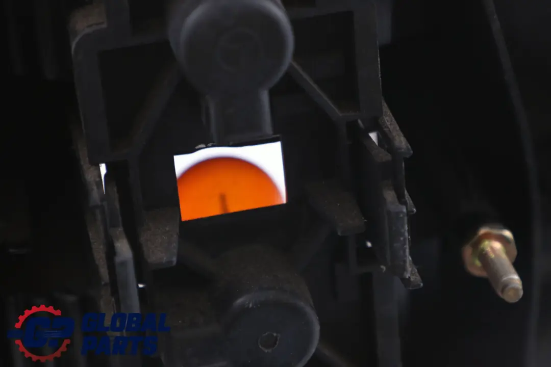 Mercedes-Benz W168 Feu Arriere Droite Page Lampe pour à propos du numéro de pièce A1688202864 Mercedes-Benz W168 Feu Arriere Droite Page Lampe - SKU A1688202864 - Numéro de pièce A1688202864