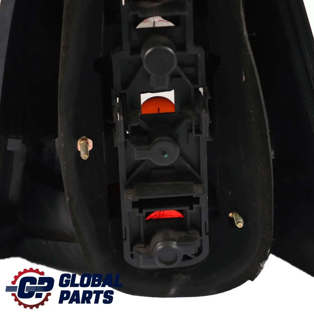 Mercedes-Benz Clase A W168 Rear Left Tail Light Side Panel para con número de pieza A1688202964 Mercedes-Benz Clase A W168 Rear Left Tail Light Side Panel - SKU A1688202964 - Número de pieza A1688202964