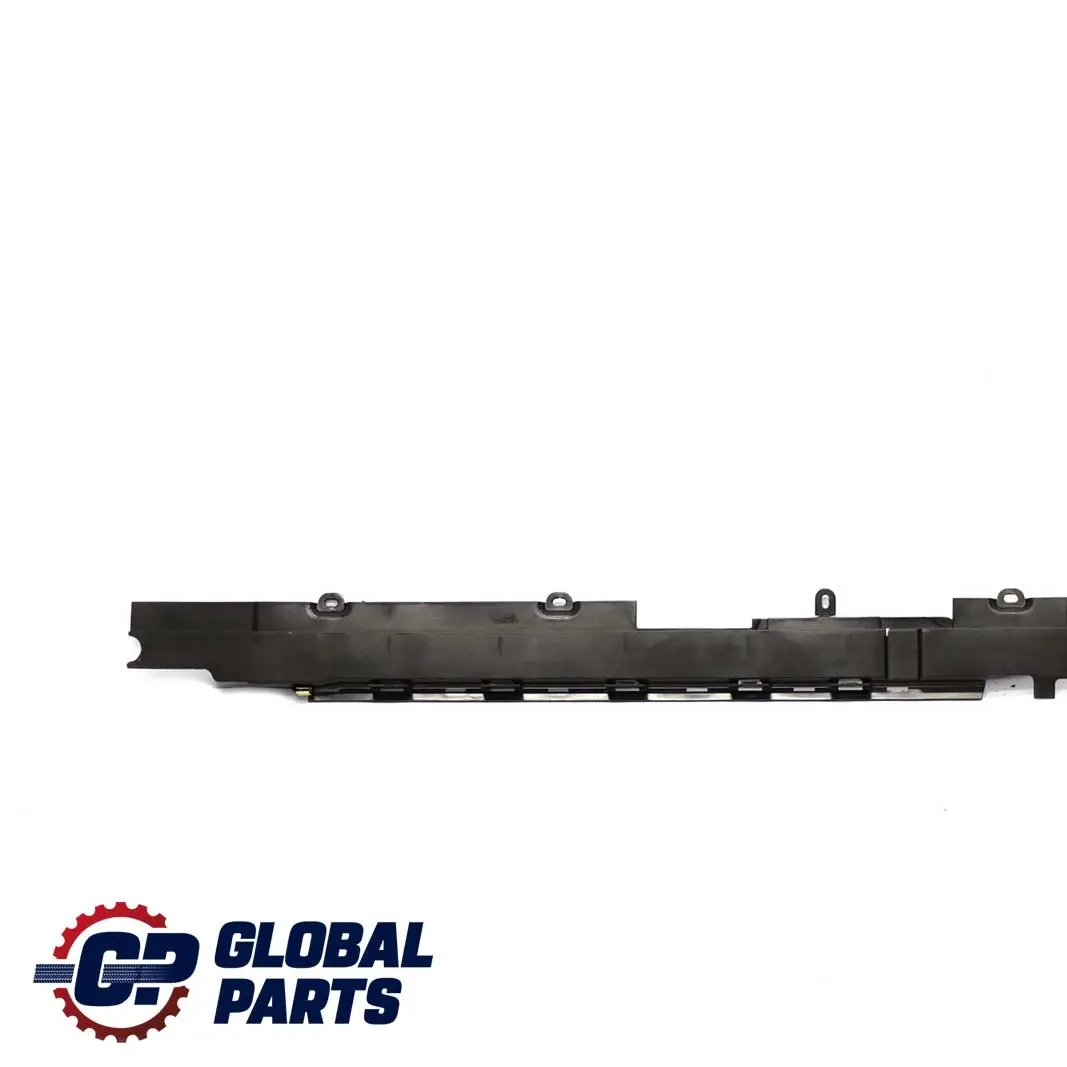 Mercedes-Benz W168 Revetement A Gauche Protege Cable pour à propos du numéro de pièce A1688211538 Mercedes-Benz W168 Revetement A Gauche Protege Cable - SKU A1688211538 - Numéro de pièce A1688211538