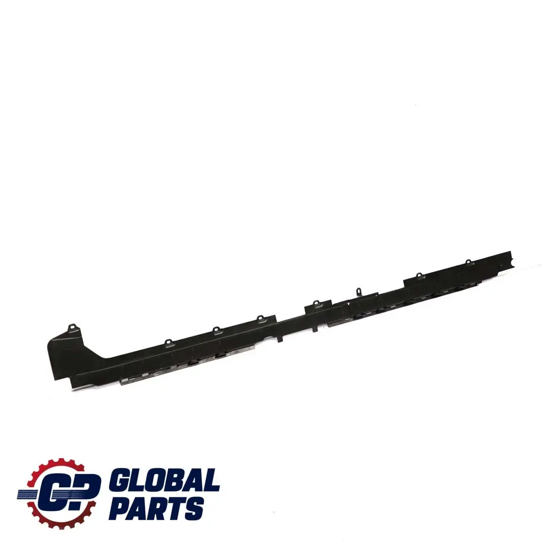  Mercedes-Benz W168 Couvercle Droit Protege Cable - SKU A1688211638 - Numéro de pièce A1688211638