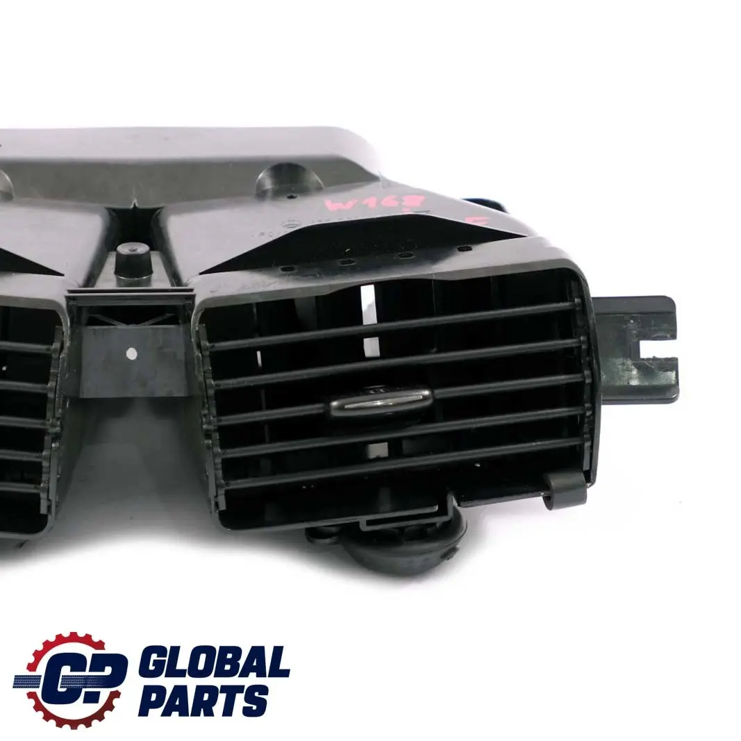 Mercedes-Benz A W168 Dashboard Dash Center Air Vent Grill Nozzle pour à propos du numéro de pièce A1688300054 Mercedes-Benz A W168 Dashboard Dash Center Air Vent Grill Nozzle - SKU A1688300054 - Numéro de pièce A1688300054