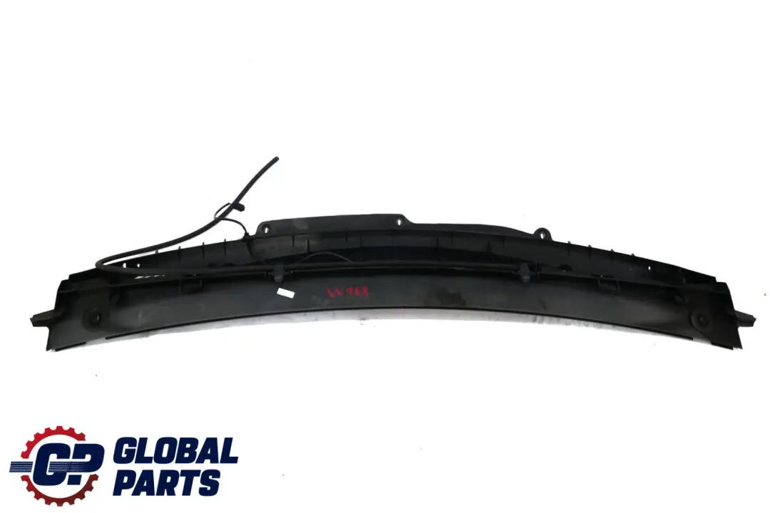 Benz Clase A W168 Parabrisas Scuttle Panel Wiper Trim para Mercedes con número de pieza A1688300613 Mercedes Benz Clase A W168 Parabrisas Scuttle Panel Wiper Trim - SKU A1688300613 - Número de pieza A1688300613
