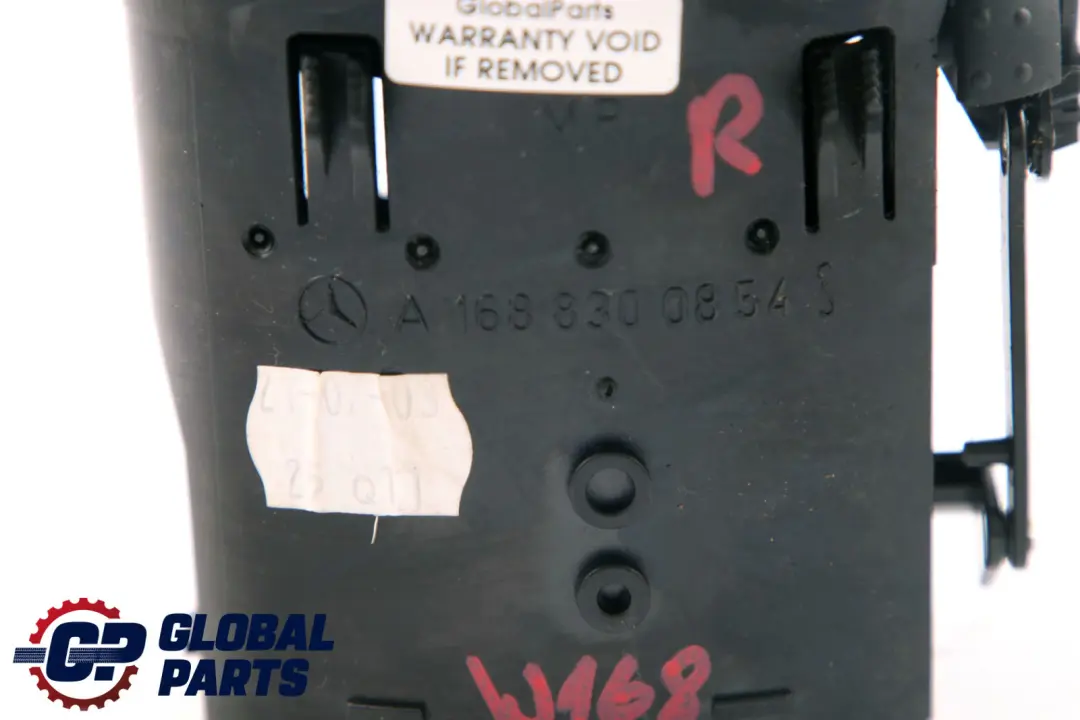 Kratka Nawiewu Wlot Powietrza do MERCEDES A W168 o numerze A1688300854 MERCEDES A W168 Kratka Nawiewu Wlot Powietrza - SKU A1688300854 - Numer Części A1688300854