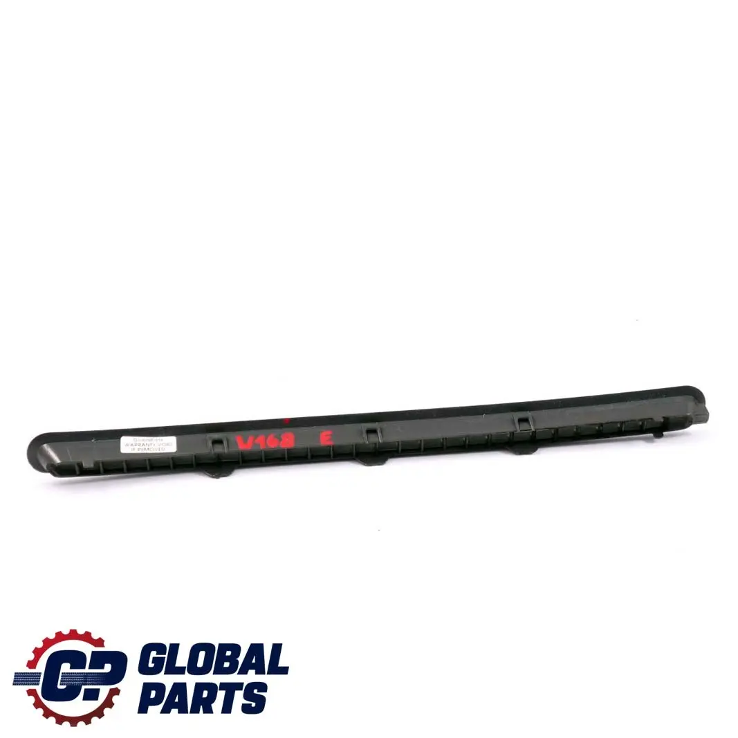 cruscotto superiore sinistro N/S bocchetta aria nero per Mercedes A W168 con numero di parte A1688310159 Mercedes A W168 cruscotto superiore sinistro N/S bocchetta aria nero - SKU A1688310159 - Numero di parte A1688310159