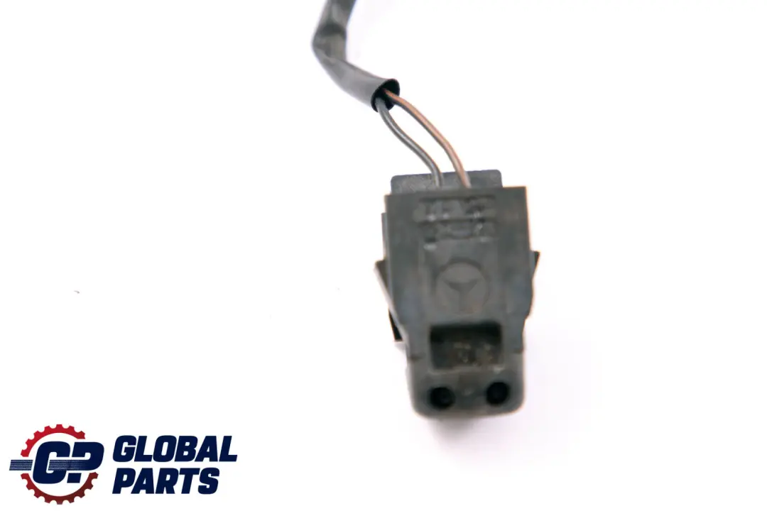 Mercedes-Benz A-Class W168 Windscreen Washer Nozzle Jet to with Part number A1688600047 Mercedes-Benz A-Class W168 Windscreen Washer Nozzle Jet - SKU A1688600047 - Part number A1688600047