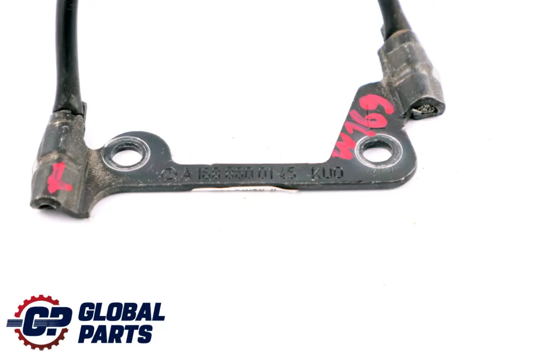 Mercedes-Benz A-Klasse W168 Kofferraum Sicherheitsseilkoffer Links für mit Teilenummer A1688600145 Mercedes-Benz A-Klasse W168 Kofferraum Sicherheitsseilkoffer Links - SKU A1688600145 - Teilenummer A1688600145