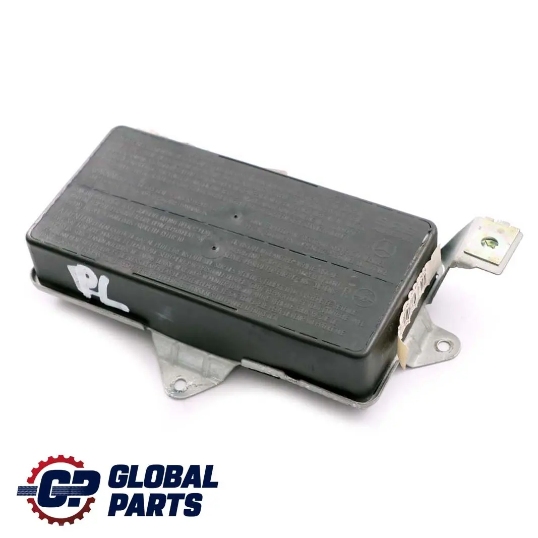 klasa W168 Poduszka airbag prawa do Mercedes A o numerze A1688600205 Mercedes A klasa W168 Poduszka airbag prawa - SKU A1688600205 - Numer Części A1688600205