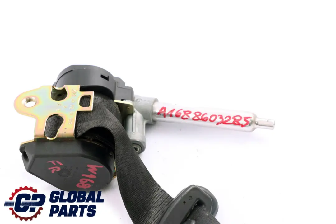 Cinturon De seguridad delantero derecho Negro para Mercedes W168 con número de pieza A1688603285 Mercedes W168 Cinturon De seguridad delantero derecho Negro - SKU A1688603285 - Número de pieza A1688603285