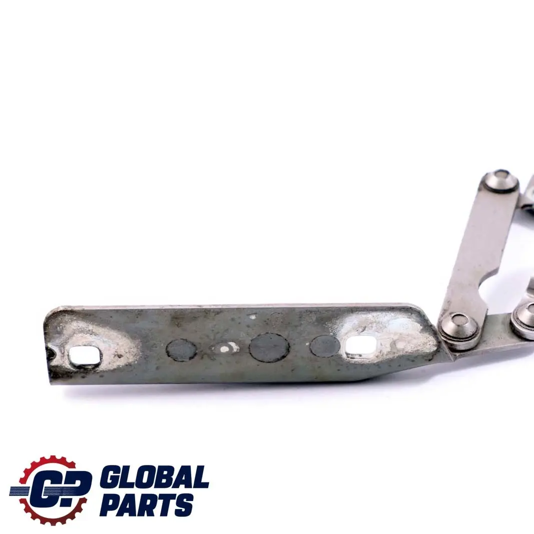 Cerniera sinistra N/S Cofano anteriore Argento Chiaro A1688800128 per Mercedes W168 con numero di parte A1688800228 Mercedes W168 Cerniera sinistra N/S Cofano anteriore Argento Chiaro A1688800128 - SKU A1688800128-MOON - Numero di parte A1688800228
