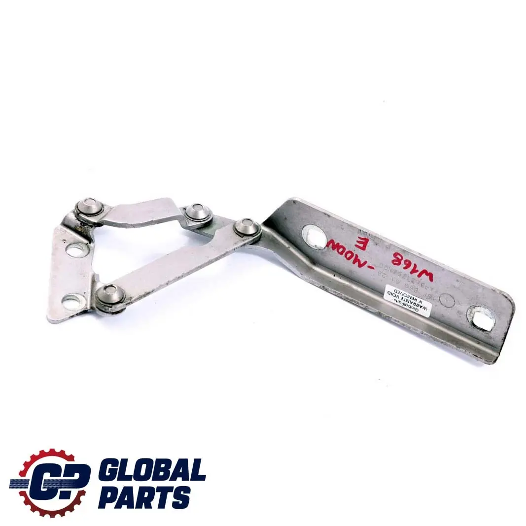 Cerniera sinistra N/S Cofano anteriore Argento Chiaro A1688800128 per Mercedes W168 con numero di parte A1688800228 Mercedes W168 Cerniera sinistra N/S Cofano anteriore Argento Chiaro A1688800128 - SKU A1688800128-MOON - Numero di parte A1688800228