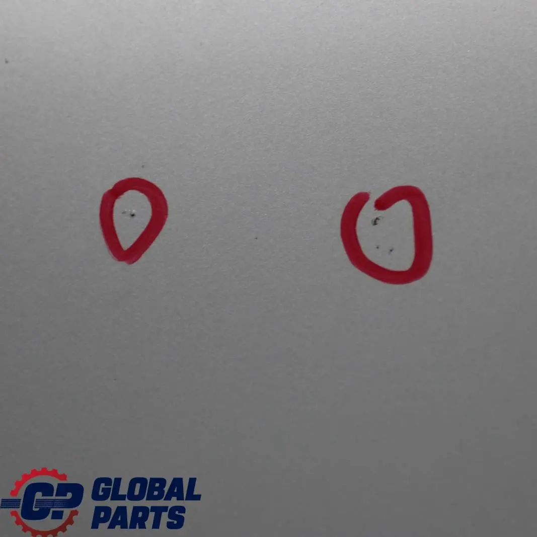 Benz a Class W168 Cofano Lembo Anteriore Polar Argento Metallizzato 761 per Mercedes con numero di parte A1688800657 Mercedes Benz a Class W168 Cofano Lembo Anteriore Polar Argento Metallizzato 761 - SKU A1688800657-PLS - Numero di parte A1688800657