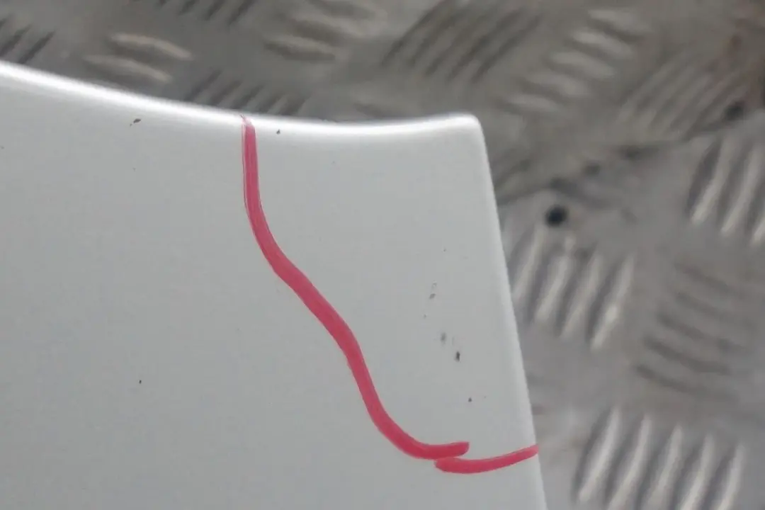 Classe A W168 Capot Rabat Polar Argent Metallise - 761 pour Mercedes à propos du numéro de pièce A1688800657 Mercedes Classe A W168 Capot Rabat Polar Argent Metallise - 761 - SKU A1688800657-PS - Numéro de pièce A1688800657