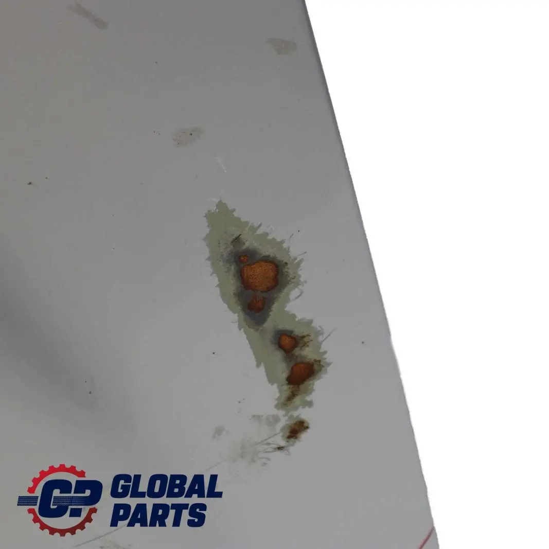 Panel De Embellecedor De Capo Plata Polar Metalizado - 761 para Mercedes 2 W168 con número de pieza A1688800657 Mercedes 2 W168 Panel De Embellecedor De Capo Plata Polar Metalizado - 761 - SKU A1688800657-PS2 - Número de pieza A1688800657