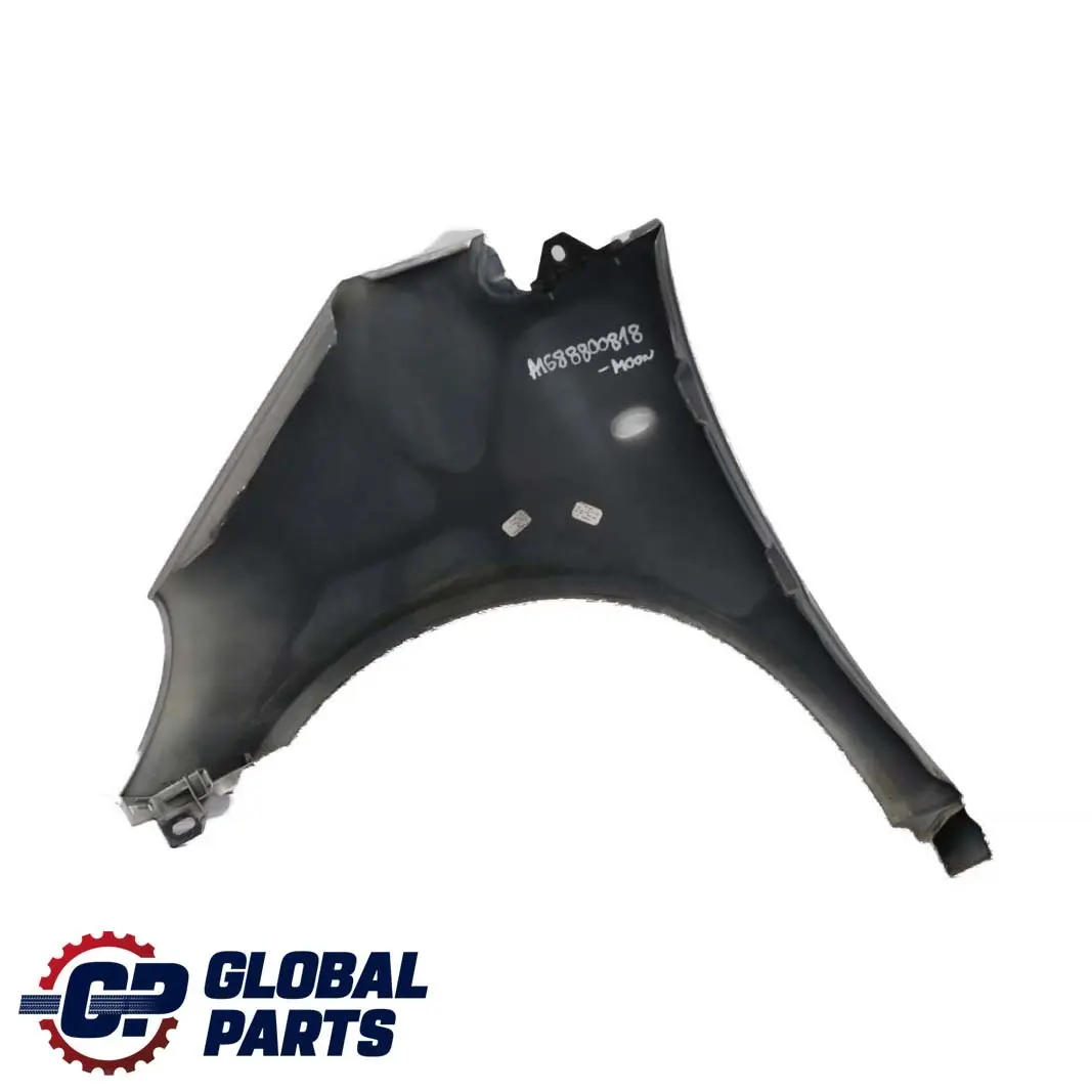 Delantero Derecho Panel Lateral Guardabarros Moonlight Silver para Mercedes A W168 con número de pieza A1688800818 Mercedes A W168 Delantero Derecho Panel Lateral Guardabarros Moonlight Silver - SKU A1688800818-MOON - Número de pieza A1688800818