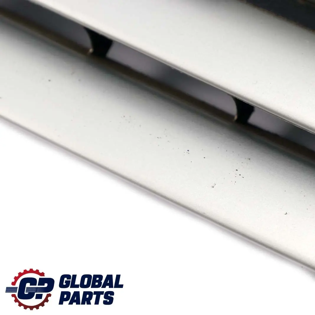 Mercedes-Benz A W168 Kühlergrill Grill Träger Moonlight Silver 706 Silber für mit Teilenummer A1688880360 Mercedes-Benz A W168 Kühlergrill Grill Träger Moonlight Silver 706 Silber - SKU A1688880360-MOON - Teilenummer A1688880360