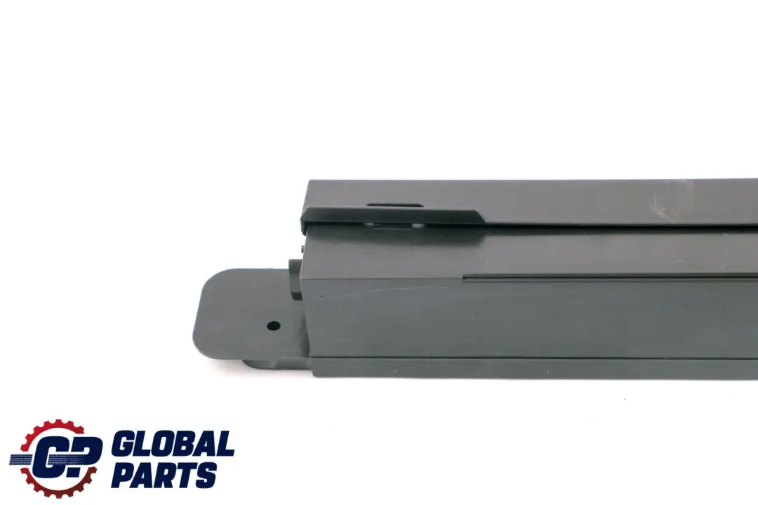  Mercedes-Benz W168 Triangle de Signalisation avec Support - SKU A1688990814 - Numéro de pièce A1688990814