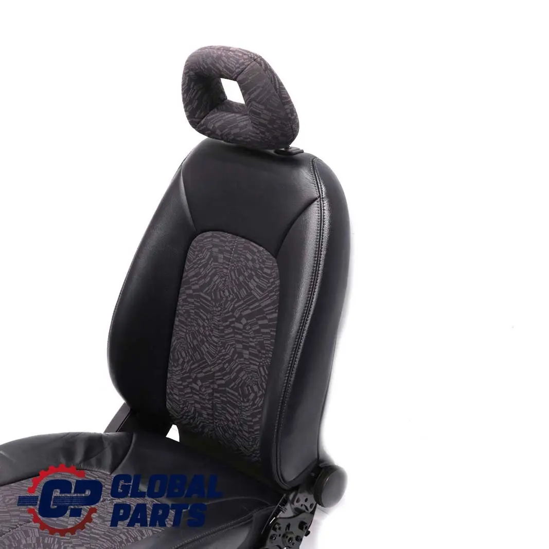 Fotel Prawy Przód Szara Półskóra do Mercedes W168 o numerze A1689101847 Mercedes W168 Fotel Prawy Przód Szara Półskóra - SKU A1689101847-2 - Numer Części A1689101847